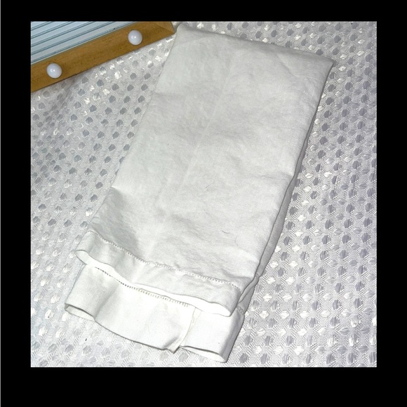 White Hand Towel "Make Mine A Martini Shaken Not Stirred" Two Glasses. - Picture 3 of 3